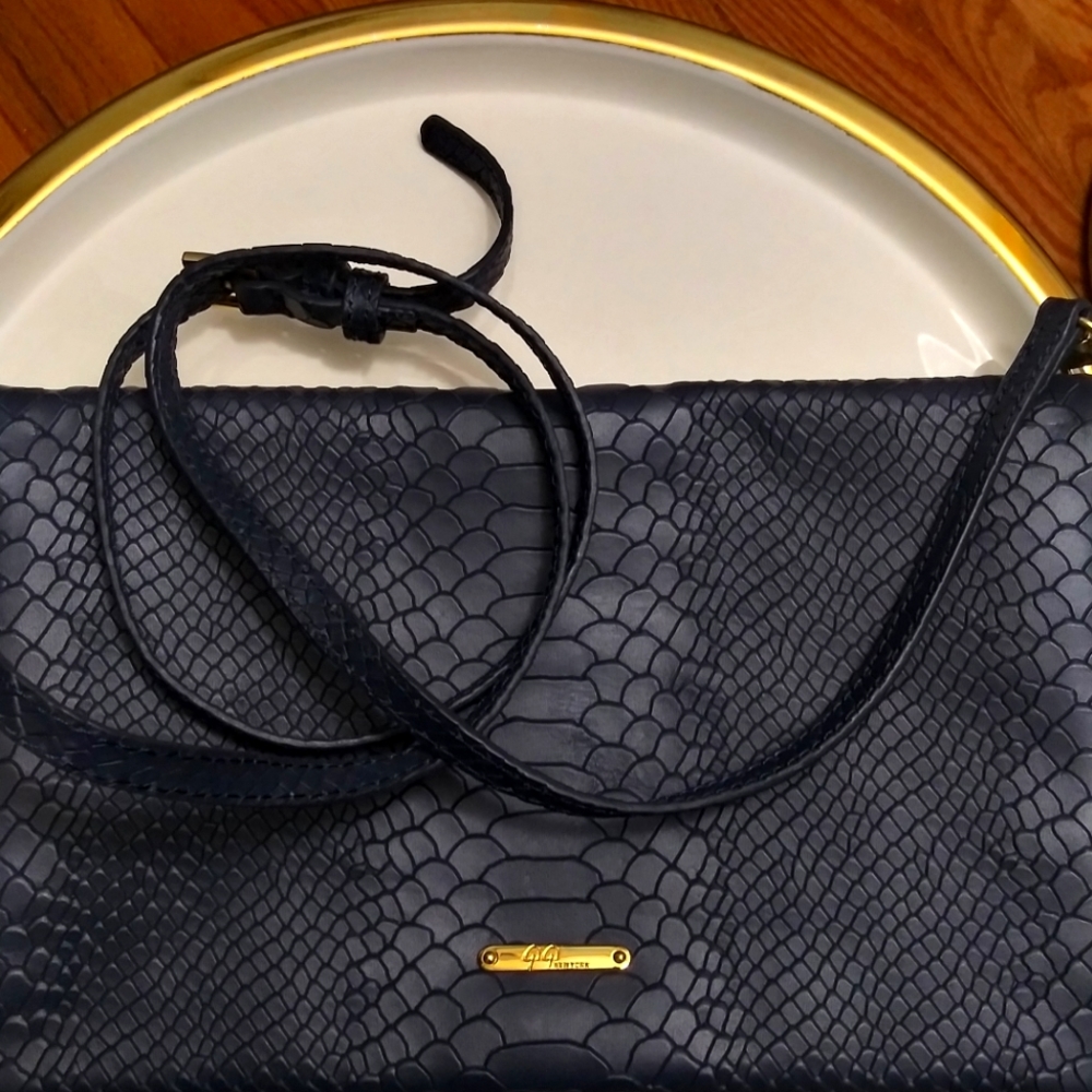 Gigi Shoulder Bag